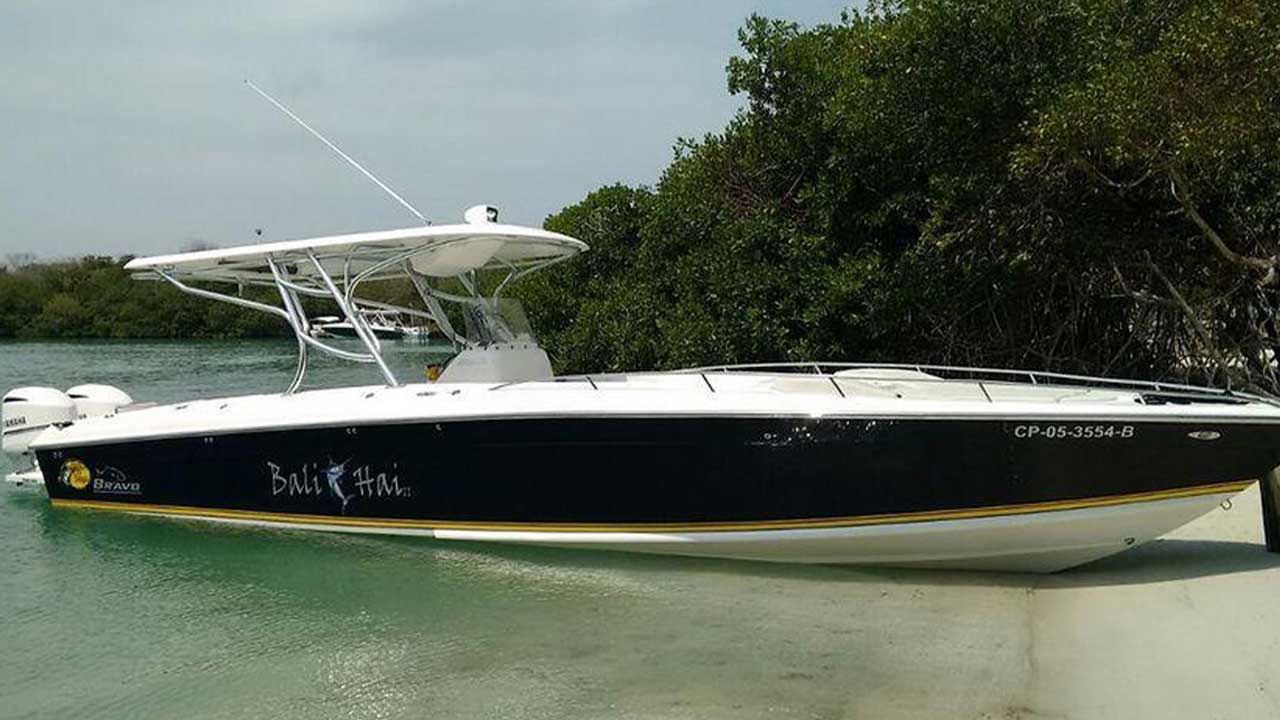 Bote Deportivo 38FT BL